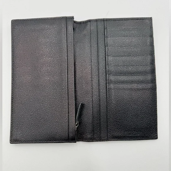 BVLGARI Black Leather Man Wallet